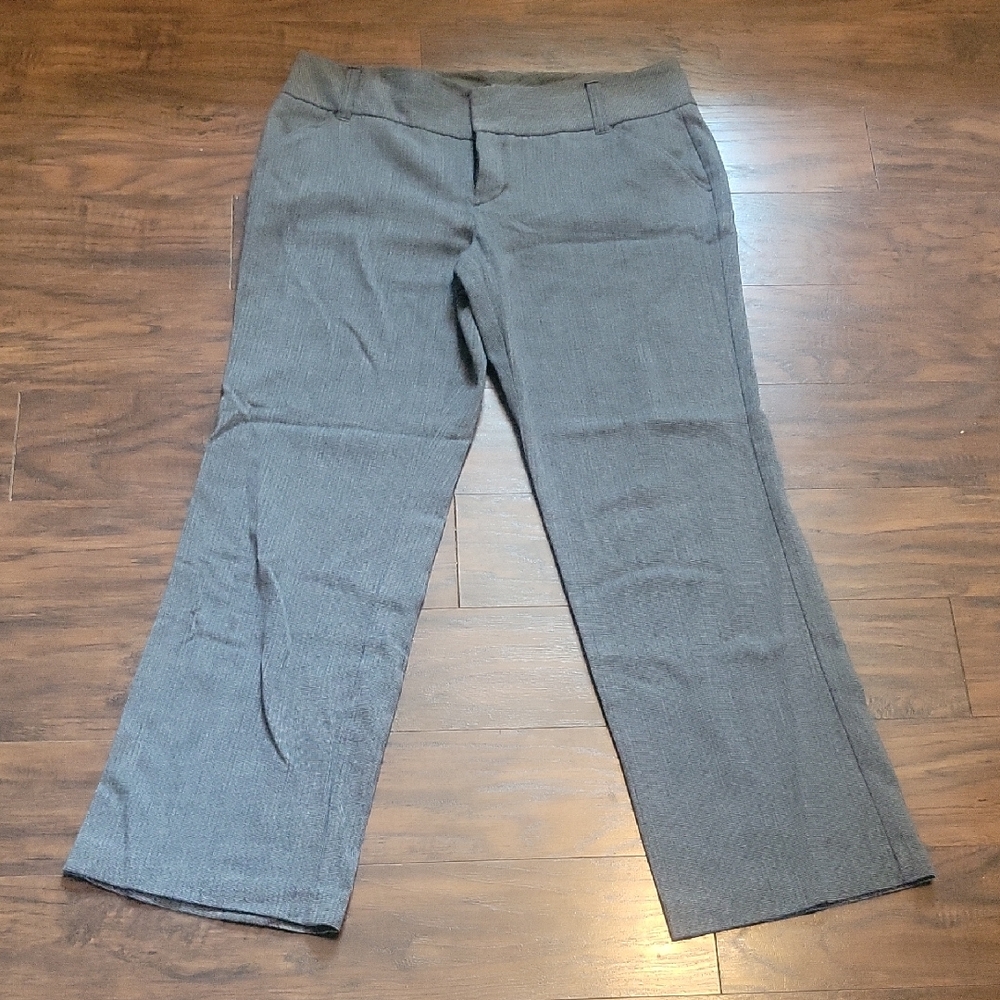 Daisy Fuentes Black and White Textured Pants
